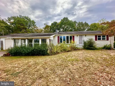 261 Brick Rd, Mcconnellsburg, PA 17233