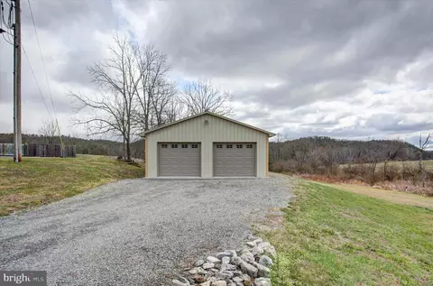 8248 Great Cv, Needmore, PA 17238