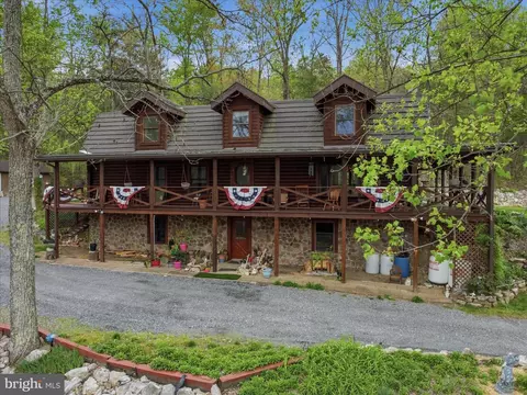 477 E Blackberry Ln, Mcconnellsburg, PA 17233
