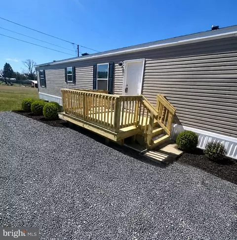 34 Cloverleaf Ct, Mcconnellsburg, PA 17233