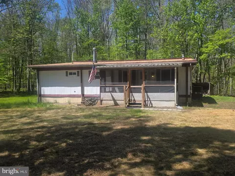 357 Gunsmoke Rd, Warfordsburg, PA 17267