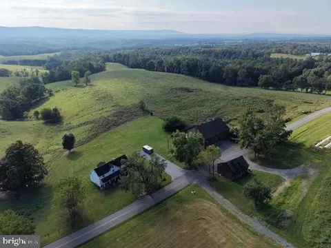 4326 Mountain Road, Needmore, PA 17238