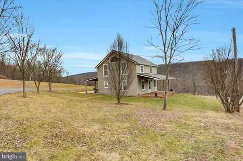 9951 Old Plank, Robertsdale, PA 16674