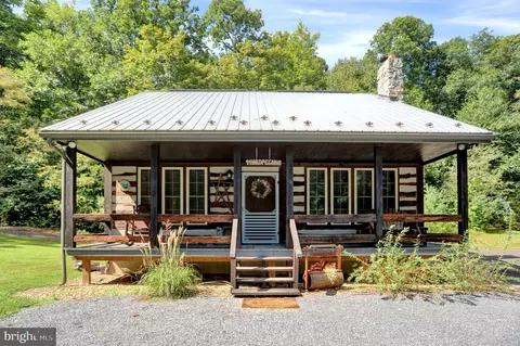 21116 Marlin Cir, Shade Gap, PA 17255