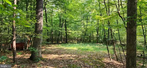 10851 Colt Dr, Shade Gap, PA 17255