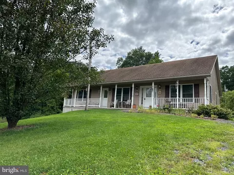 Pine Ridge Dr22331 Pine Ridge Road, Three Springs, PA 17264
