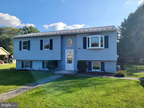 865 Warm Springs Acres Acres, Huntingdon, PA 16652