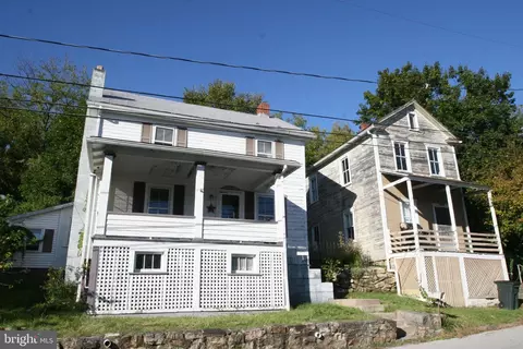 5577 Bouquet St, Huntingdon, PA 16652