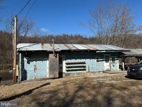 14974 Bilger, Mount Union, PA 17066 photo 4
