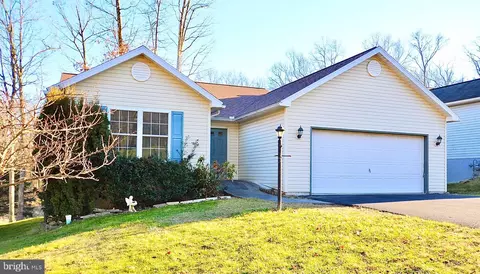 3003 Chapel Hill Rd, Huntingdon, PA 16652
