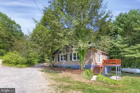 2699 Marjis Ln, James Creek, PA 16657