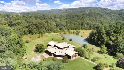 22746 Covert, Orbisonia, PA 17243
