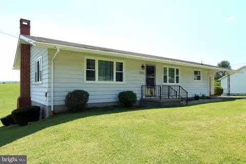 2141 Pennington Rd, Tyrone, PA 16686