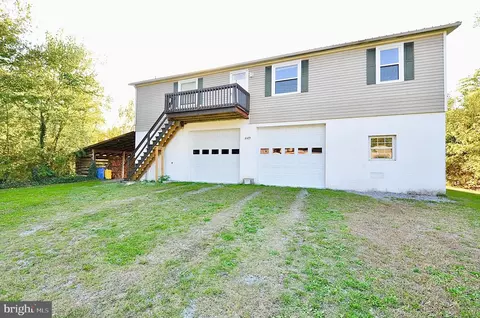 449 Columbia St, Petersburg, PA 16669