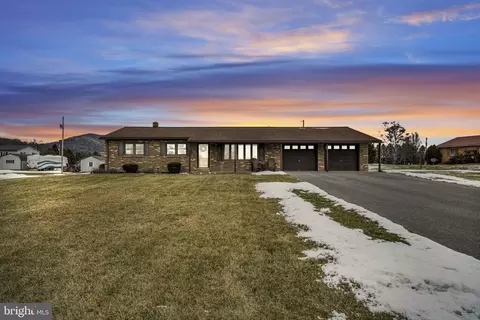 11617 Auxiliary Dr, Shade Gap, PA 17255