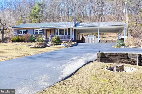 11946 Simon Fox Rd, Huntingdon, PA 16652