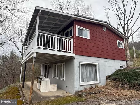 2741 Cottage Ln, James Creek, PA 16657