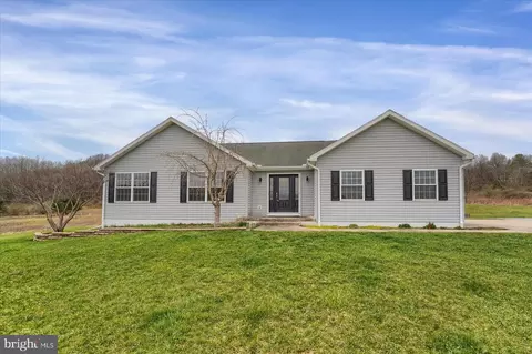 5410 Champaign Ln, Warriors Mark, PA 16877