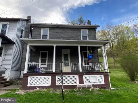 546 Ridge St, Mapleton Depot, PA 17052