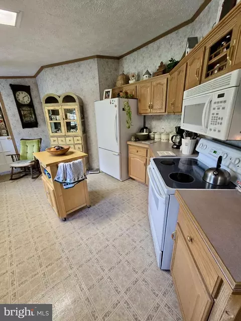 Kitchen - 7192 Coder Rd, Huntingdon, PA 16652 photo 3 of 4