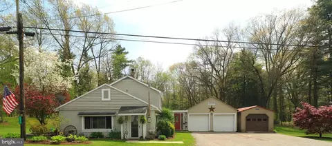 2523 Pennington Rd, Tyrone, PA 16686