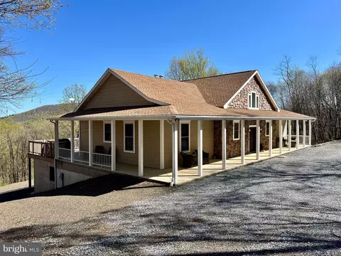 4004 Todd Pass, James Creek, PA 16657