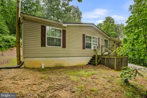 11565 Shade Creek Ln, Shade Gap, PA 17255