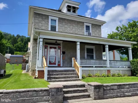 502 S Jefferson St, Mount Union, PA 17066