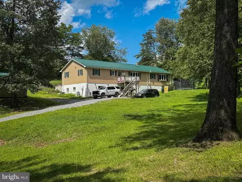 10459 Evergreen Rd, Huntingdon, PA 16652