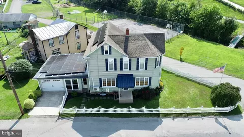 438 Grant St, Mapleton Depot, PA 17052 photo 5