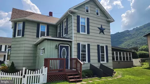 438 Grant St, Mapleton Depot, PA 17052 photo 9