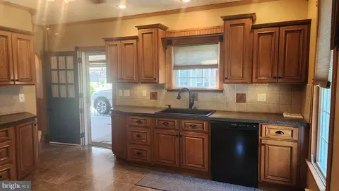 438 Grant St, Mapleton Depot, PA 17052 photo 15