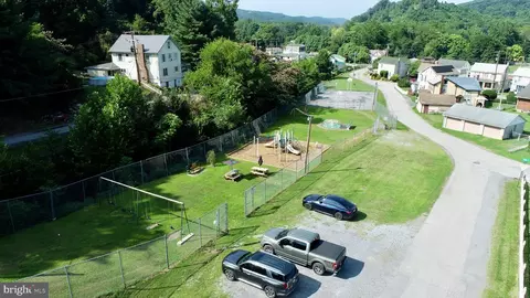 438 Grant St, Mapleton Depot, PA 17052 photo 37