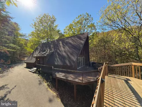 2157 Timberlake Dr, James Creek, PA 16657