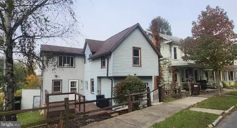1114 Warm Springs Ave, Huntingdon, PA 16652