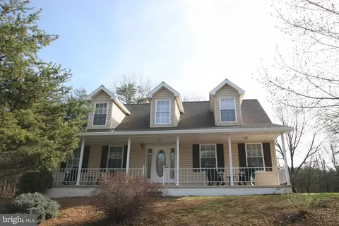 21427 Shore Vly, Three Springs, PA 17264