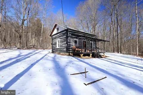 4464 Tram Rd, Petersburg, PA 16669