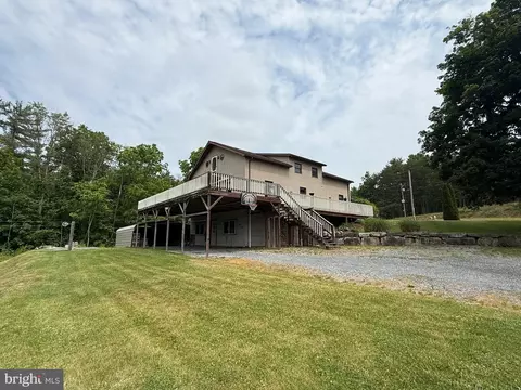 4776 Mcalevys Fort Rd, Petersburg, PA 16669
