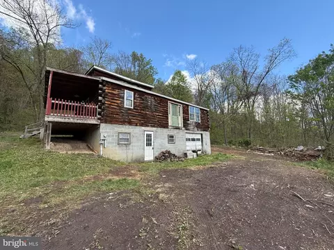 15232 Wrangletown Rd, Mount Union, PA 17066