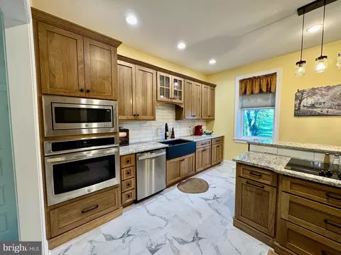 Kitchen - 11698 Chaney Spring Rd, Huntingdon, PA 16652 photo 1 of 13