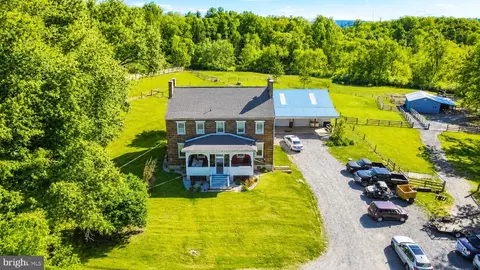 Exterior - 11698 Chaney Spring Rd, Huntingdon, PA 16652 photo 4 of 10
