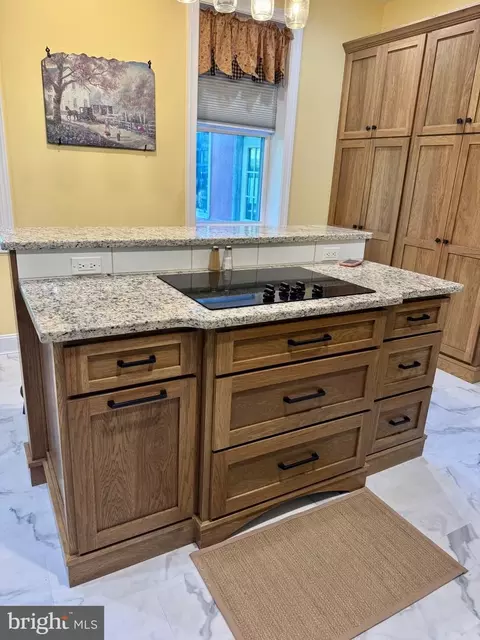 Kitchen - 11698 Chaney Spring Rd, Huntingdon, PA 16652 photo 5 of 13