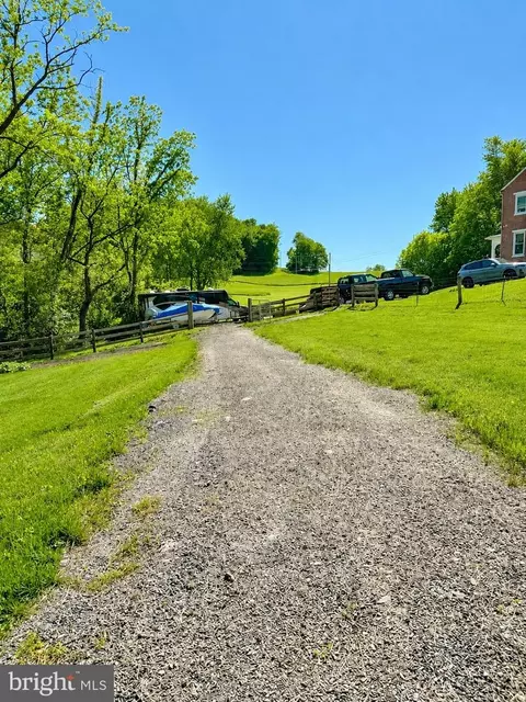 Exterior - 11698 Chaney Spring Rd, Huntingdon, PA 16652 photo 8 of 10
