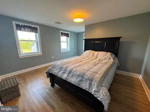 Bedroom - 11698 Chaney Spring Rd, Huntingdon, PA 16652 photo 7 of 8