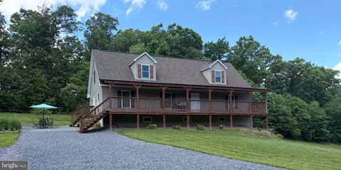 21060 Revercomb Ln, Shade Gap, PA 17255
