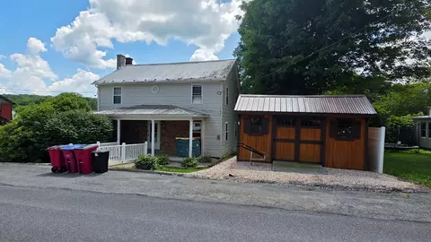 124 Church St, Robertsdale, PA 16674