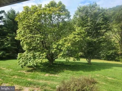 Exterior - 17059 Smith Valley Rd, Mapleton Depot, PA 17052 photo 10 of 14