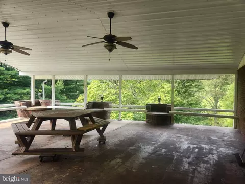 Exterior - 17059 Smith Valley Rd, Mapleton Depot, PA 17052 photo 1 of 14