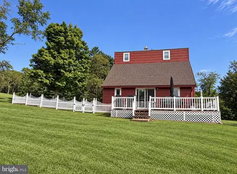 5350 Summit Ln, Robertsdale, PA 16674