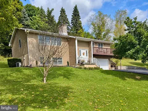 331 Simpson St, Huntingdon, PA 16652